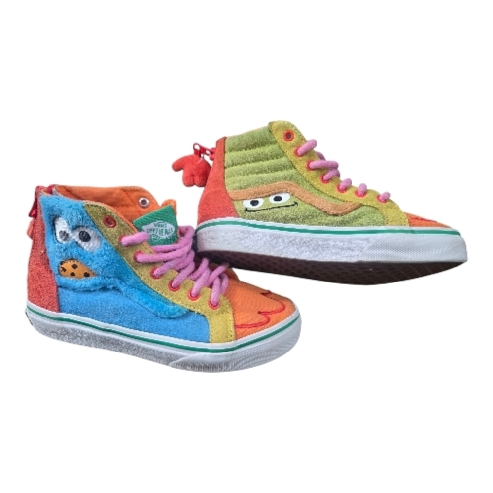 Vans Limited Edition Cookie Monster High-Top Sz 2 Sneakers